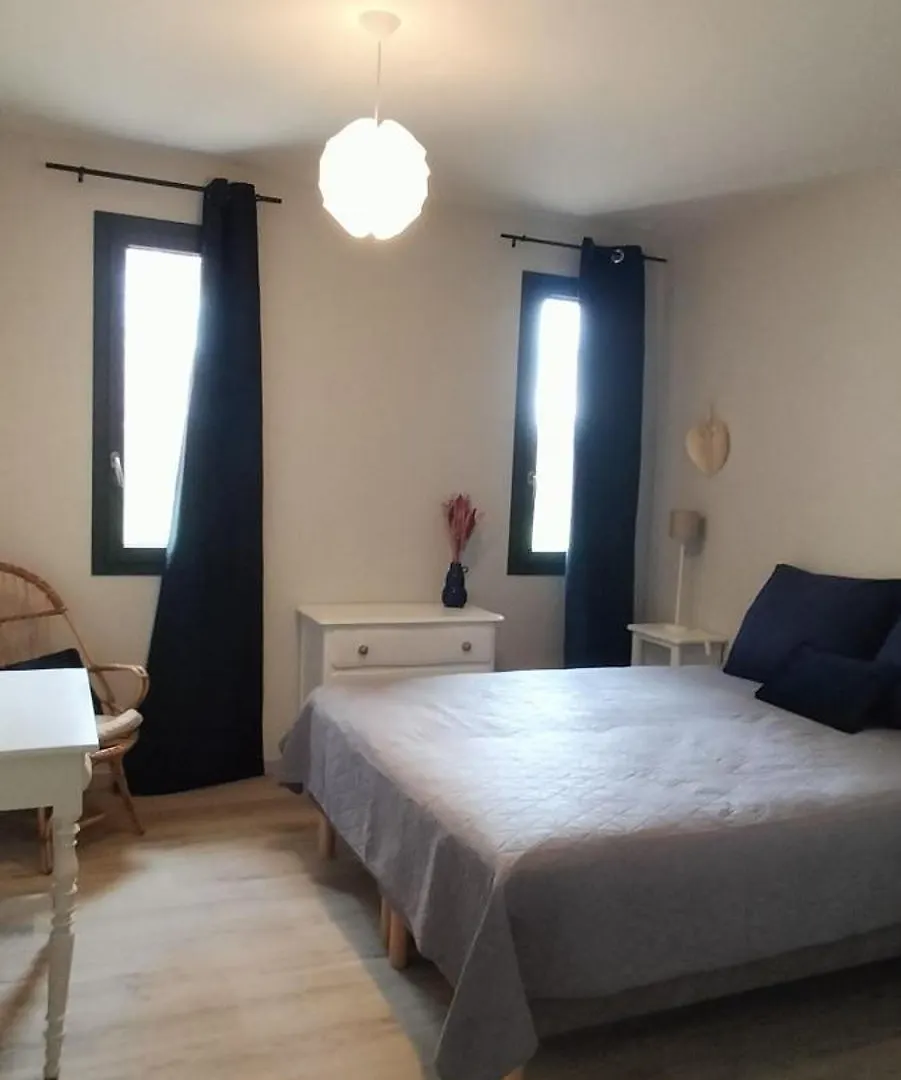 Holiday home Les Granges D'En Naoua, Grand Gite Avec Piscine Maubec